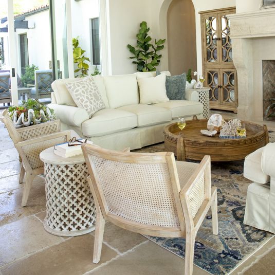 3 Unbeatable Tips for Picking the Perfect Living Room Layout