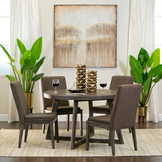 Up Your Dinner Party Game with These 3 Interior Design Tips
